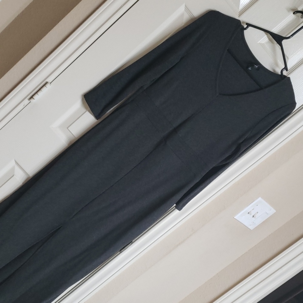 Long sleeve maxi dress with center split